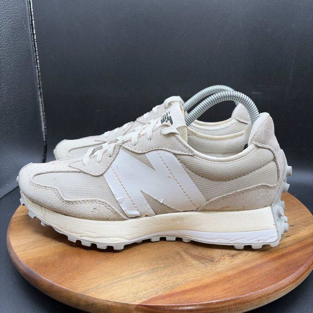 New Balance 327 'Timberwolf Aluminum' Women’s Size 9 Running Shoes Beige Suede